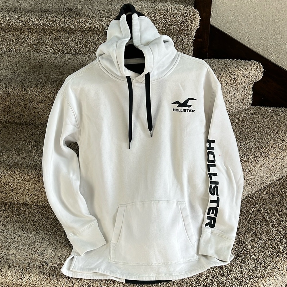 HOLLISTER hoodie! Teenager/men size XS.